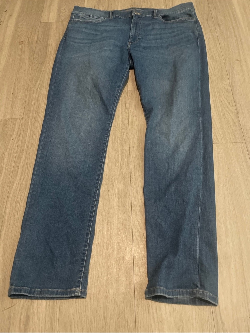 Joe's Jeans Women's Straight-Leg Jeans in Medium Blue Denim